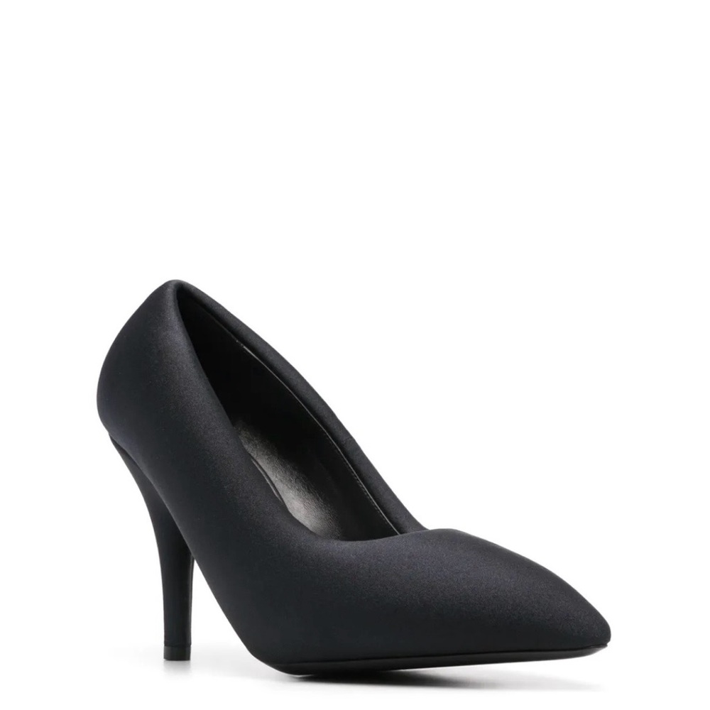 Balenciaga Elegant Black Heels - Picture 2 of 6